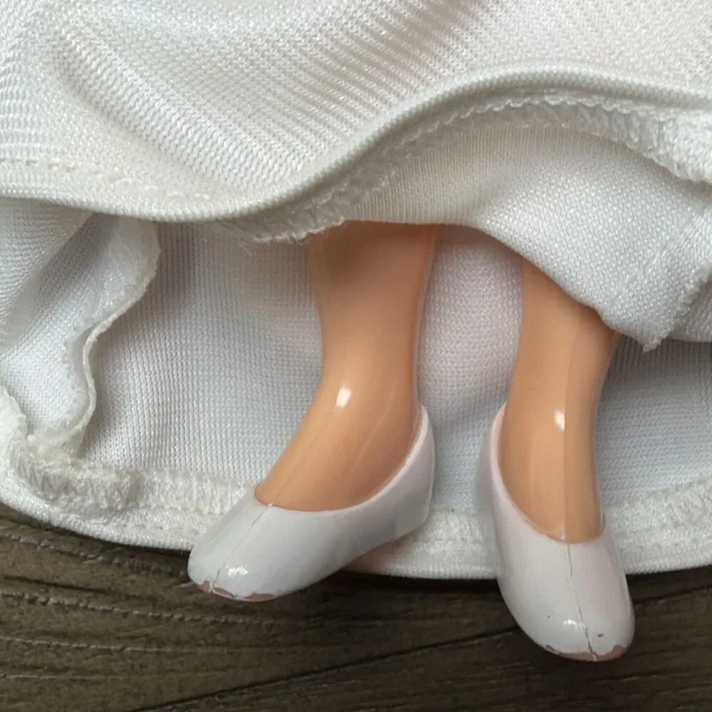 Vintage KINDLES Doll Lady of Light #5403 Rare Lights Up READ millennial toy